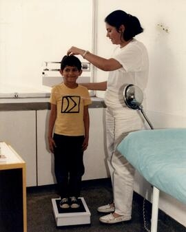 O desenvolvimento físico individual dos alunos era acompanhado pelo programa de saúde